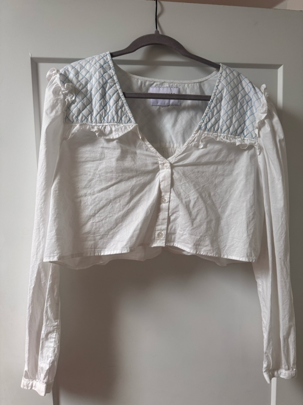 Cropped White Button-Front Top with Quilted Blue Trim